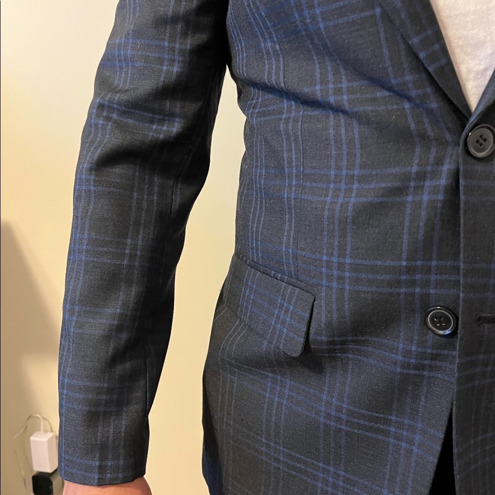 Fitted suit 32x32
